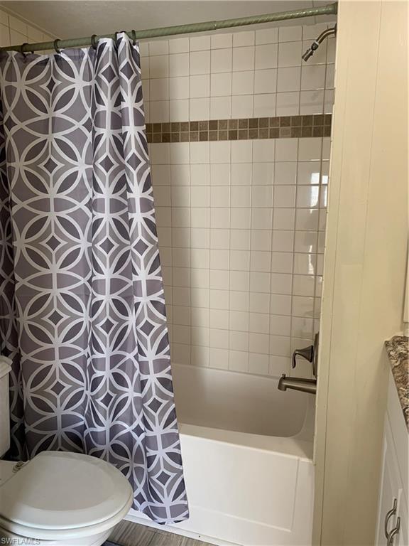 LAZY DAYS MOBILE VILLAGE - Residential