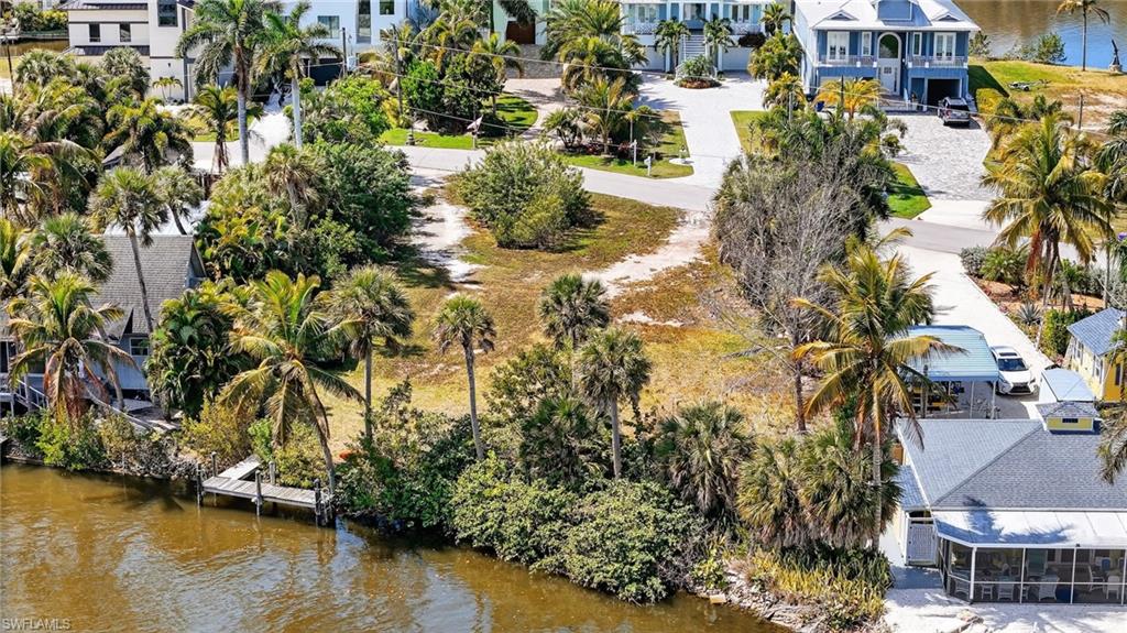 TARPON BEND UNREC - Land