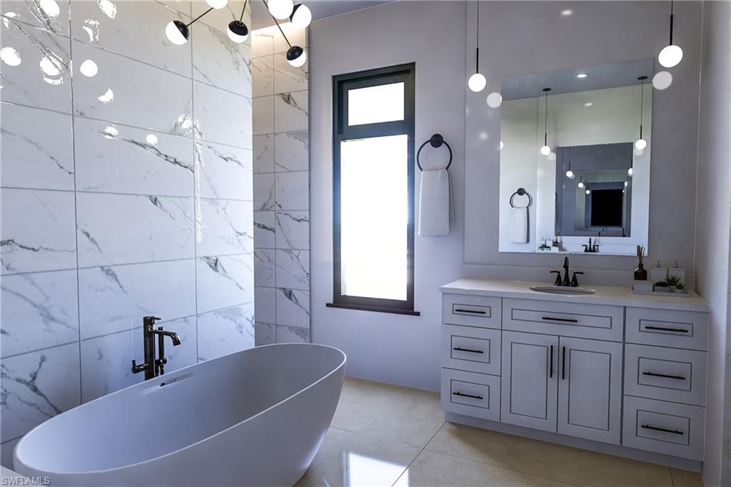 TARPON BEND UNREC - Land