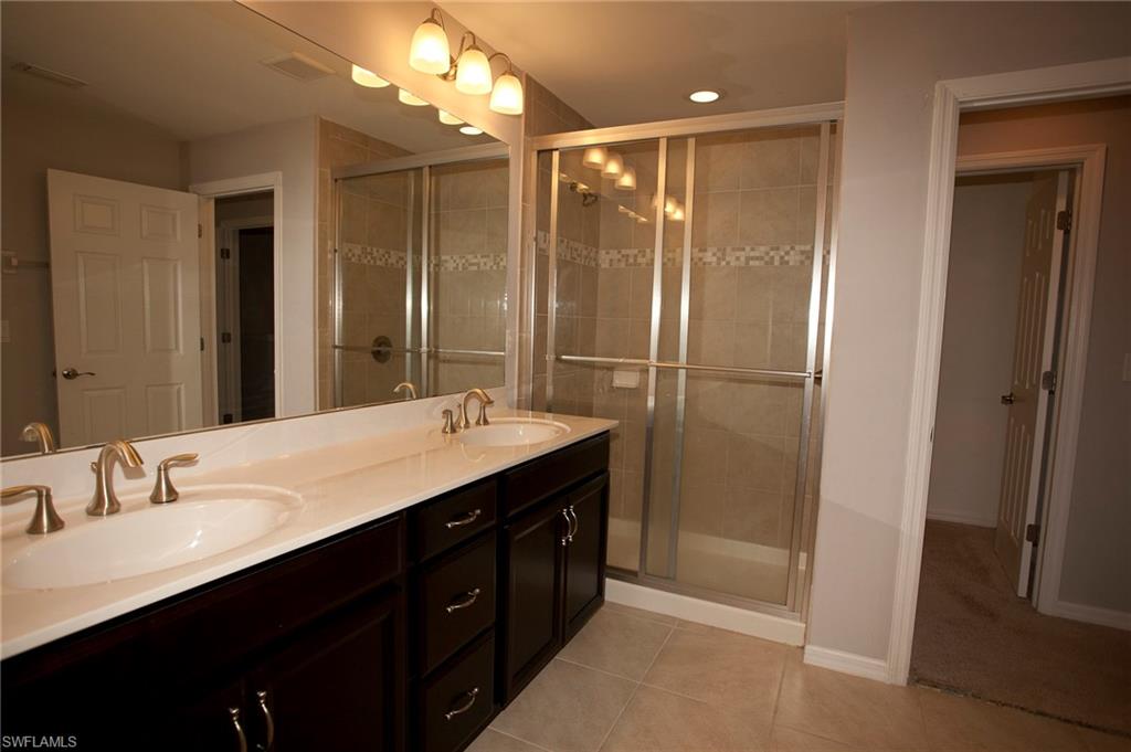 LINDSFORD - Residential Lease