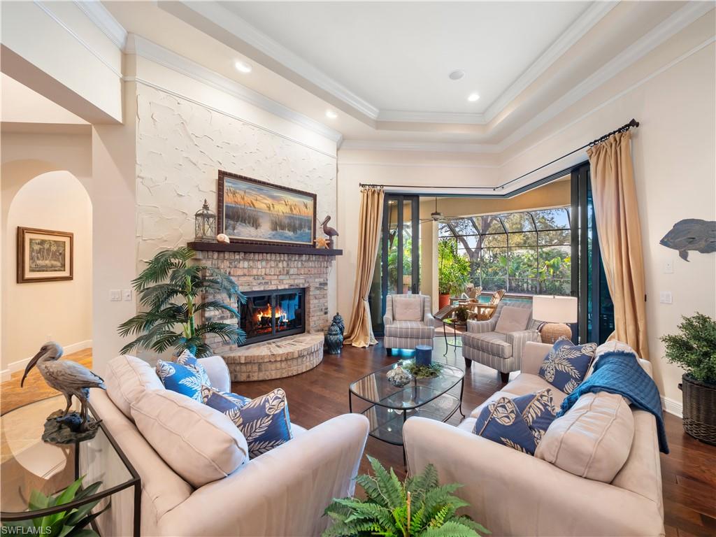 BURTWOOD - Residential