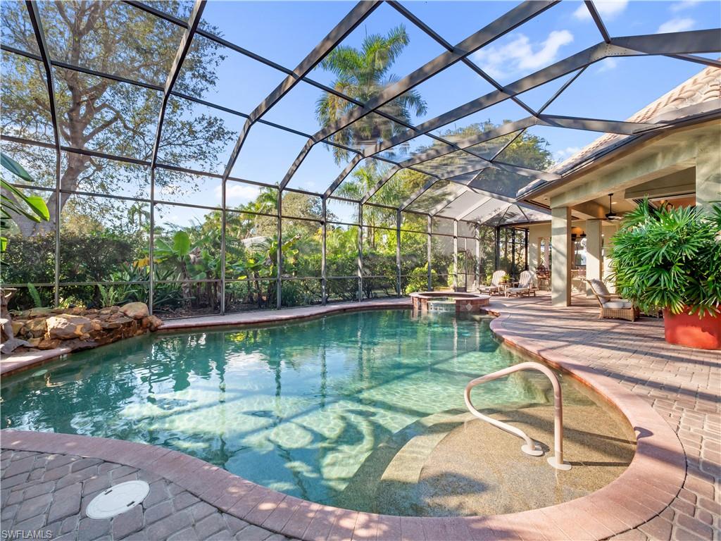 BURTWOOD - Residential