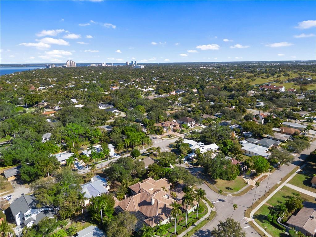 BURTWOOD - Residential