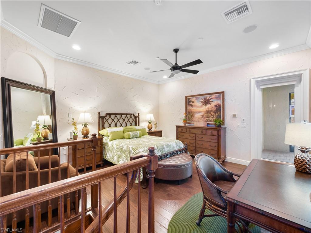 BURTWOOD - Residential