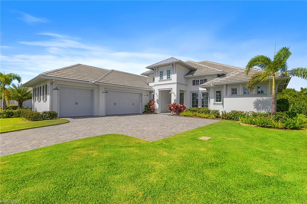 8829 Paradera CT