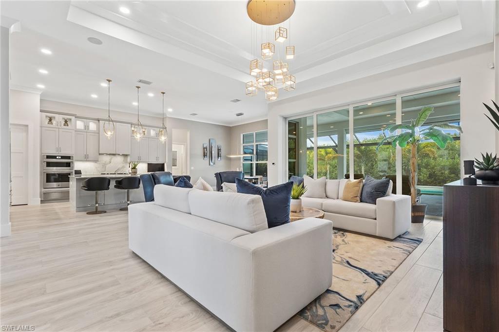 8829 Paradera CT