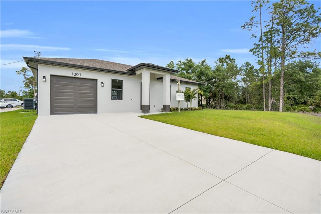 LEHIGH ACRES - Residential