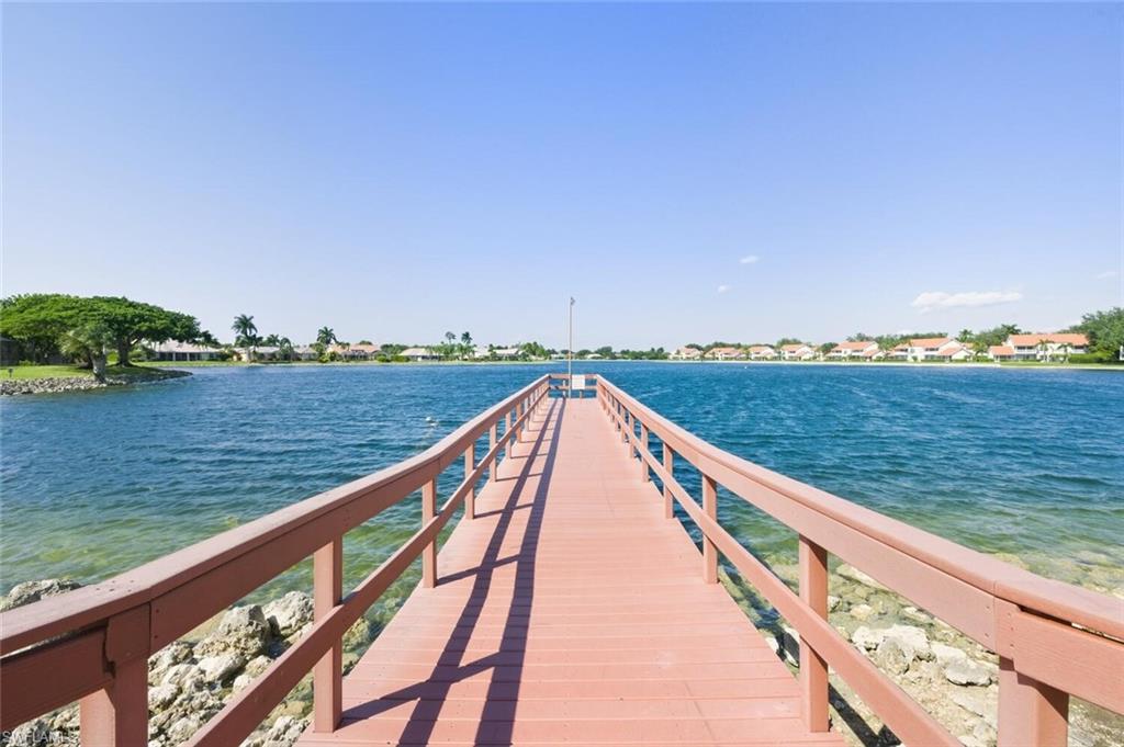 WINDSOR PLACE - Residential Lease