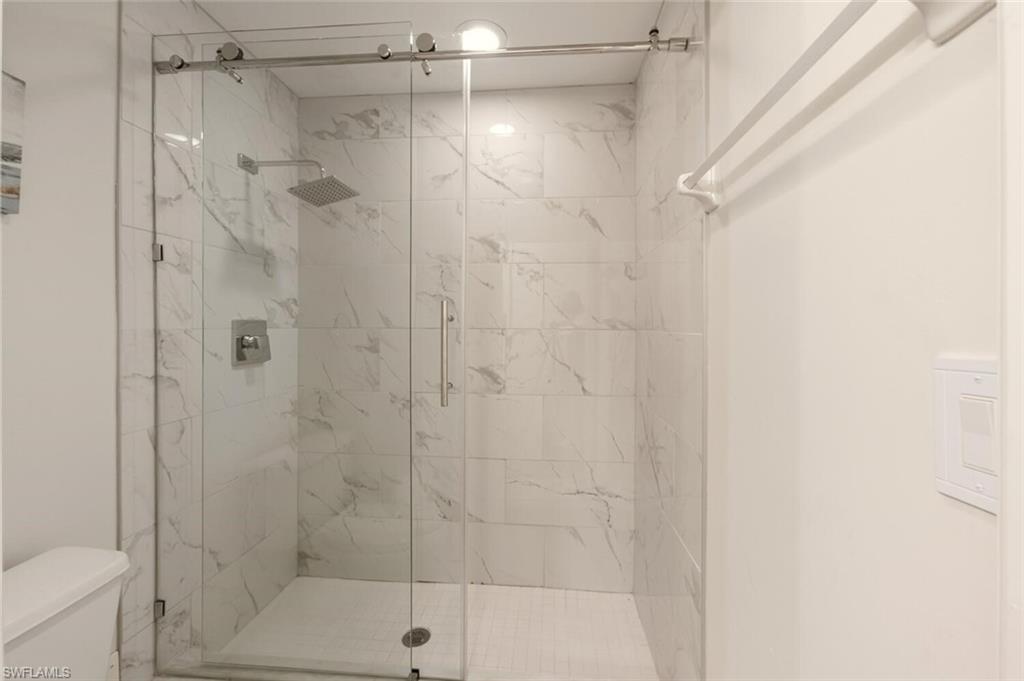 WINDSOR PLACE - Residential Lease