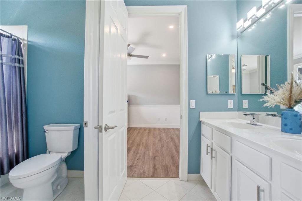 SATURNIA LAKES - Residential