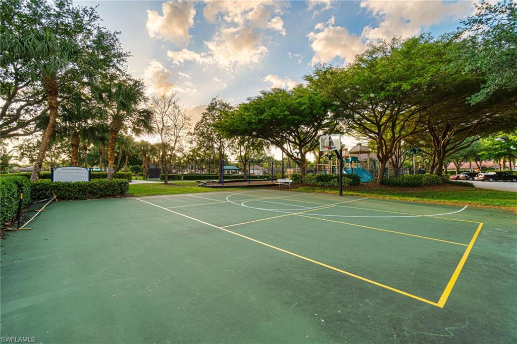 SATURNIA LAKES - Residential