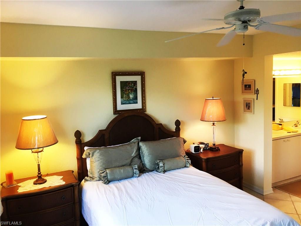 CAPTAINS BAY SOUTH - Residential