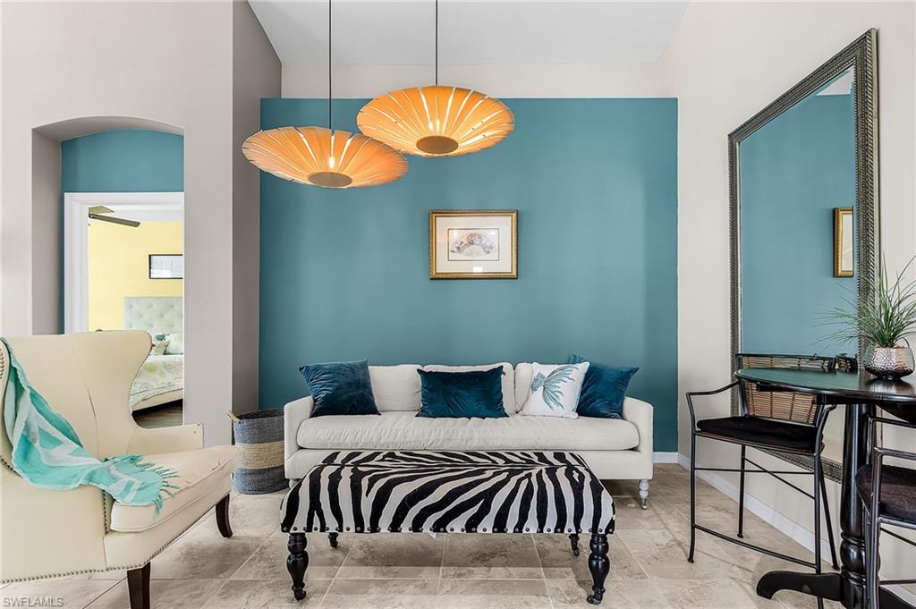 CATALINA ISLES - Residential