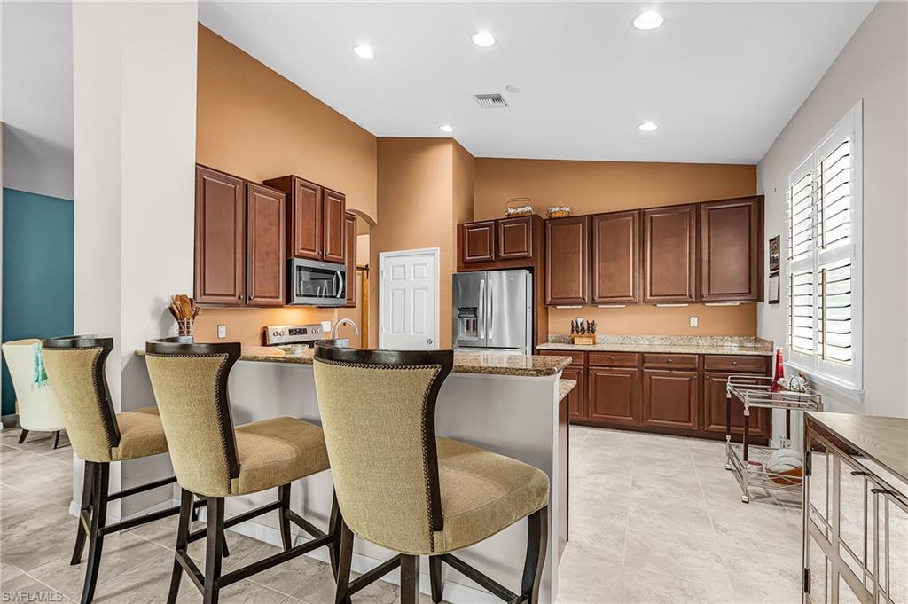 CATALINA ISLES - Residential