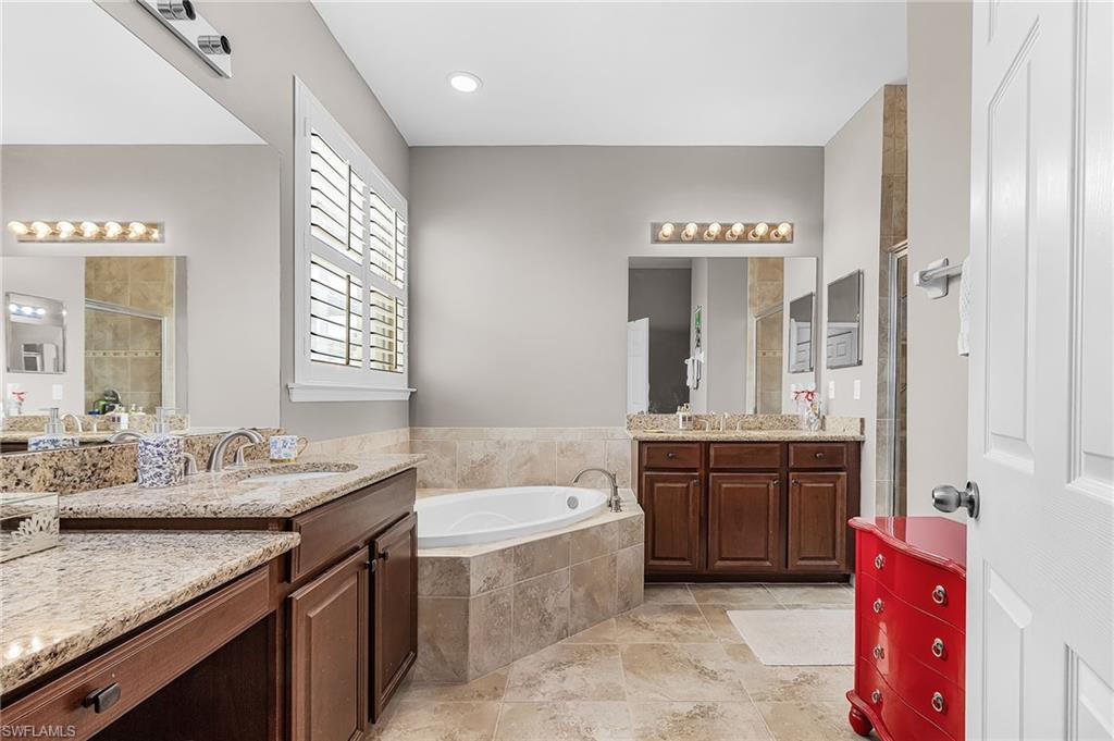 CATALINA ISLES - Residential