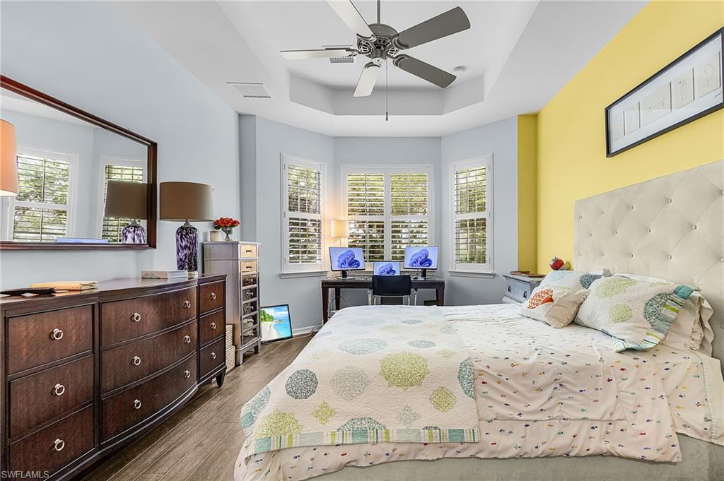 CATALINA ISLES - Residential