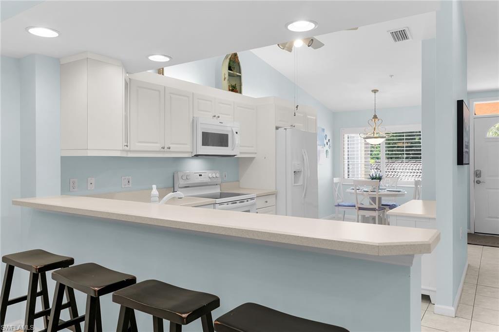 AMELIA LAKE - Residential