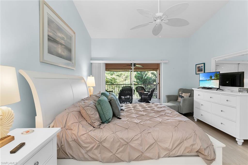 AMELIA LAKE - Residential