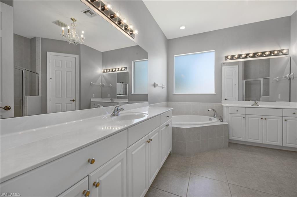 LONGSHORE LAKE - Residential