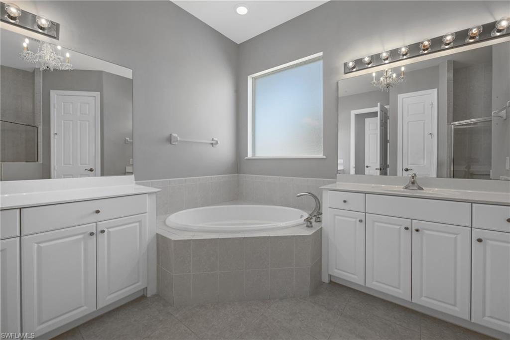 LONGSHORE LAKE - Residential