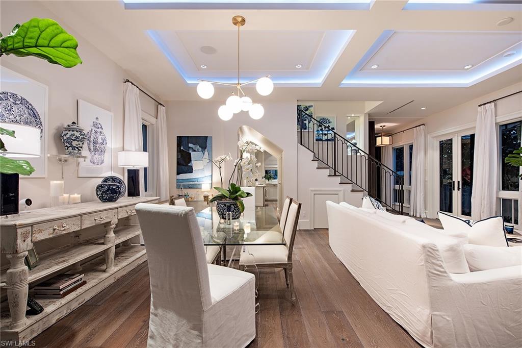 OLDE NAPLES - Residential