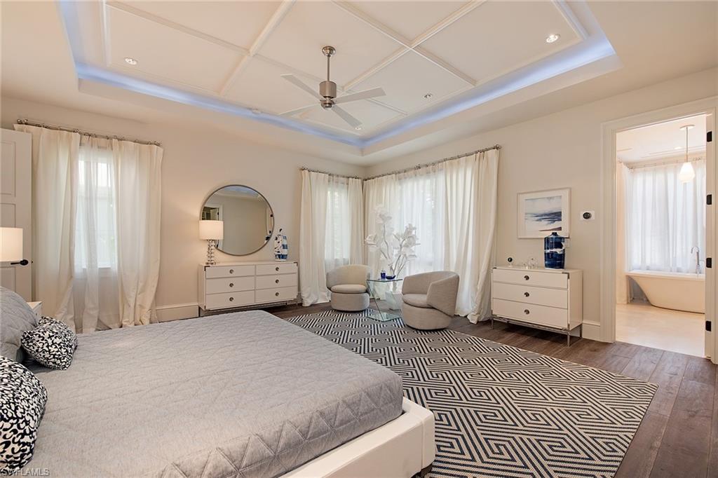 OLDE NAPLES - Residential