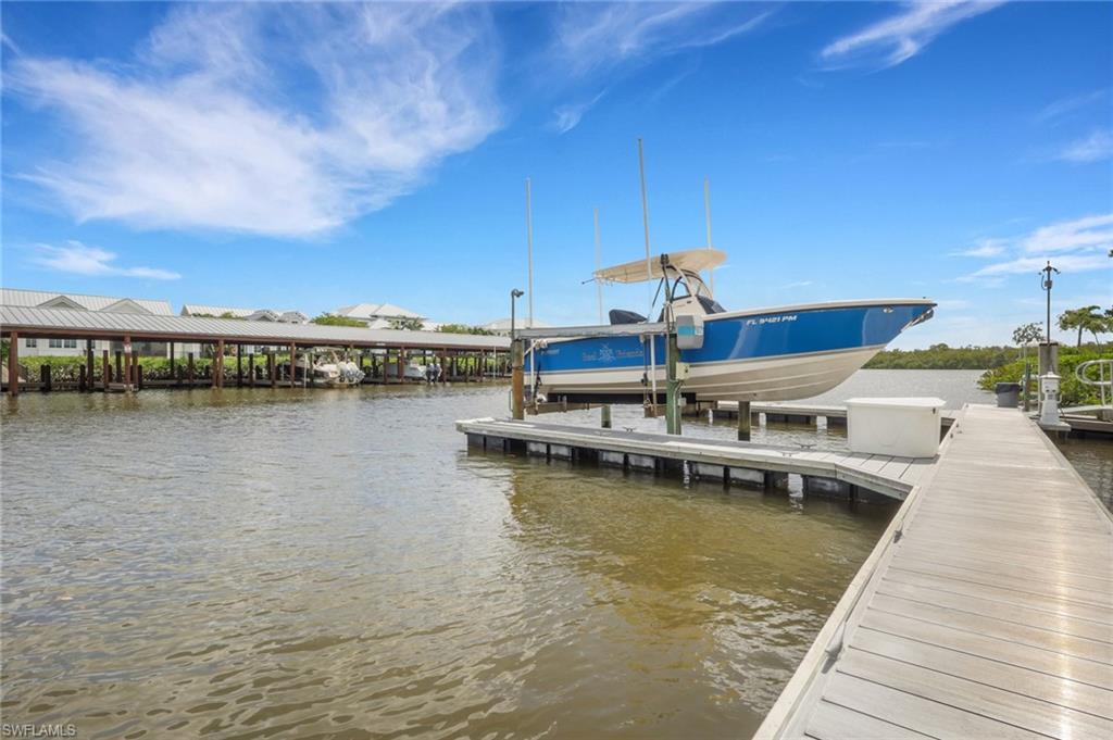 MARINERS COVE - Residential