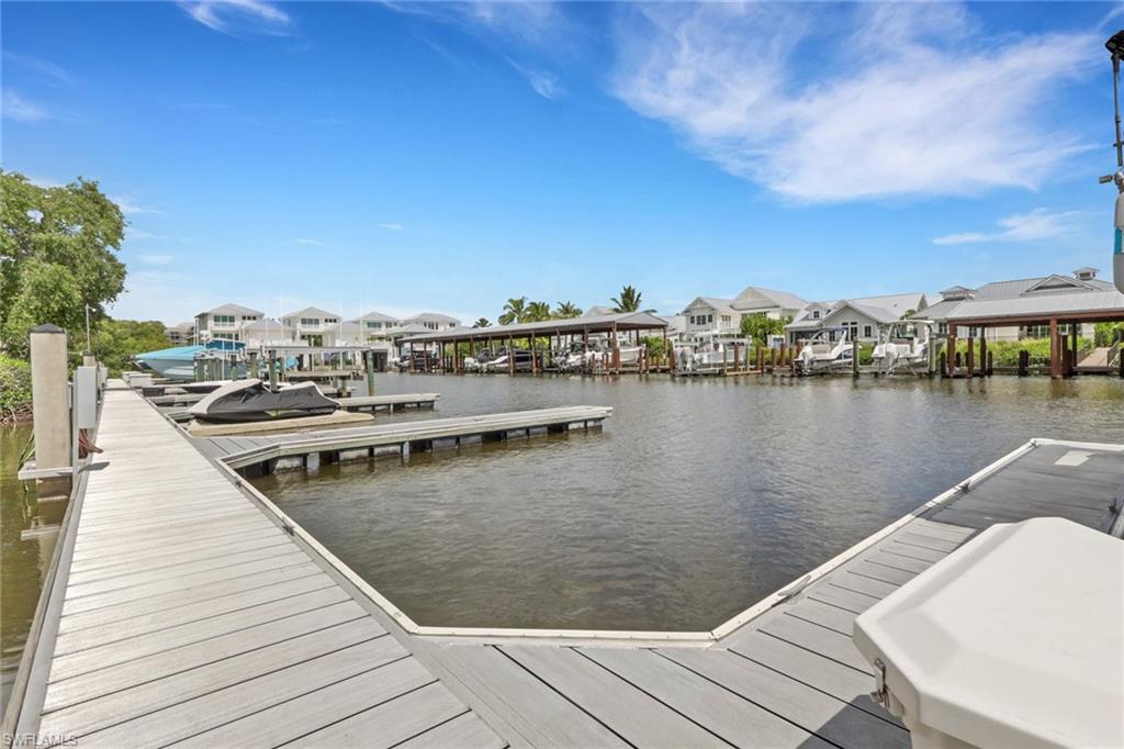 MARINERS COVE - Residential