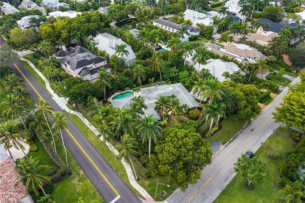 OLDE NAPLES - Residential