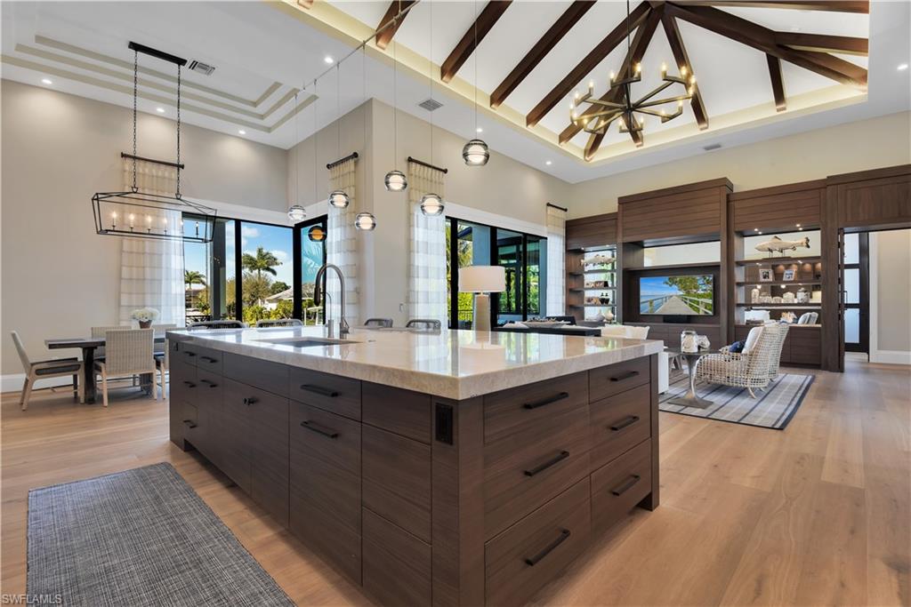 MARCO ISLAND - Residential