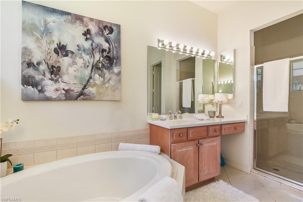 WORLD TENNIS CENTER - Residential