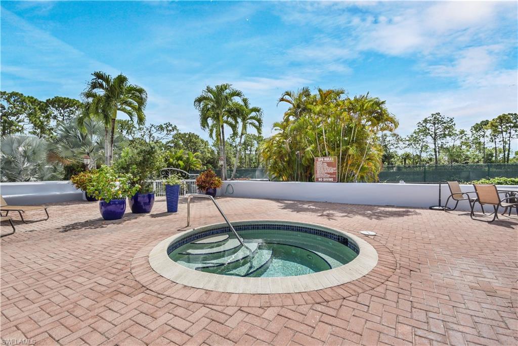 WORLD TENNIS CENTER - Residential