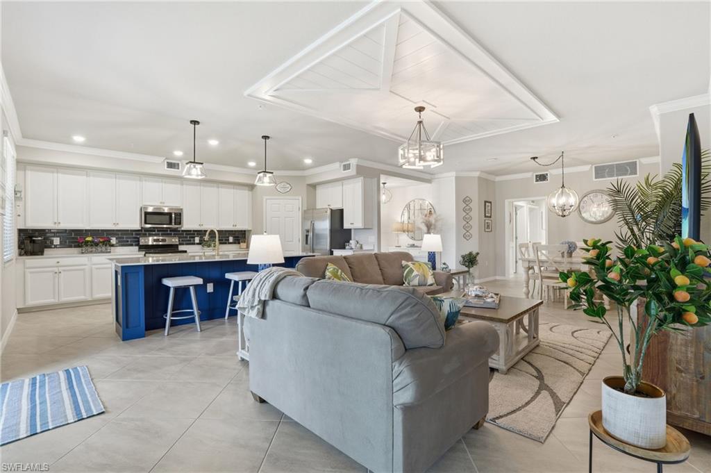 BONITA NATIONAL GOLF AND COUNTRY CLUB - Residential