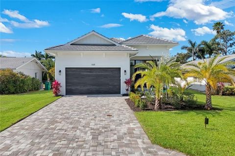 668 93rd AVE N NAPLES FL 34108