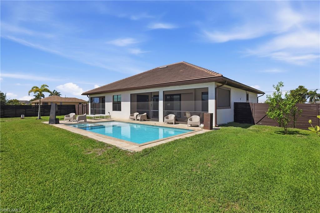 CAPE CORAL - Residential