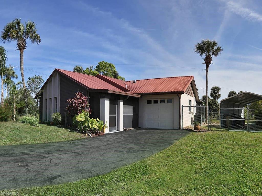 COUNTRY CLUB ESTATES - Residential