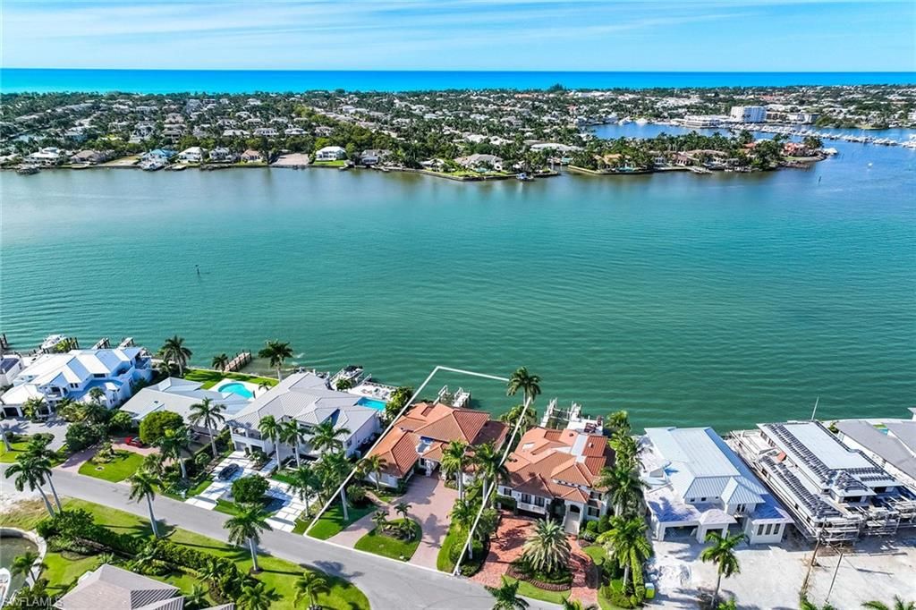 Photo of 1942 Kingfish RD, NAPLES, FL 34102 (MLS # 225079853)