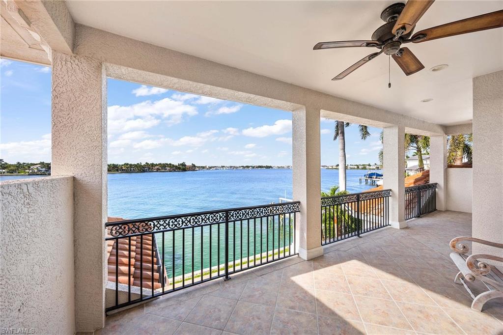 ROYAL HARBOR - Residential