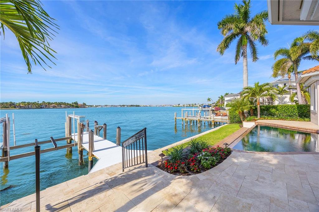 ROYAL HARBOR - Residential