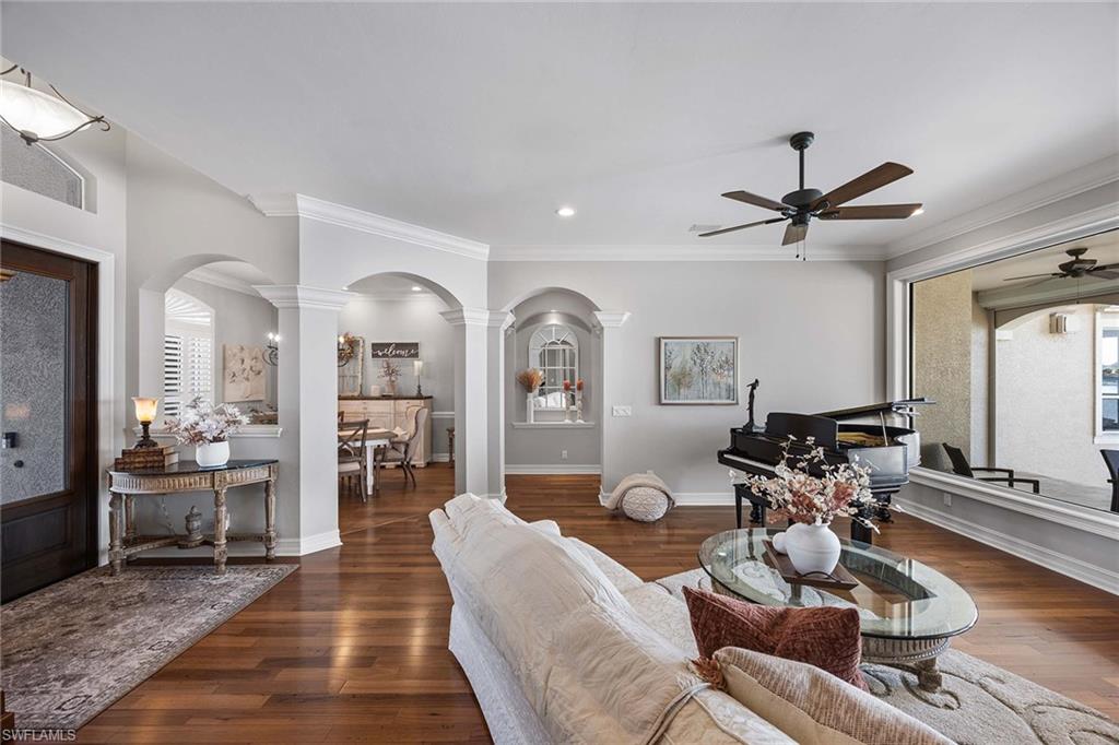 ROYAL HARBOR - Residential