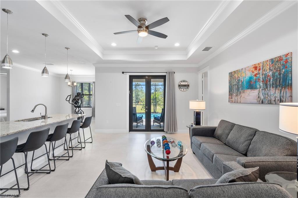 GOLDEN GATE ESTATES - Residential