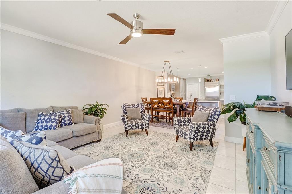 COLONNADE AT FORUM - Residential