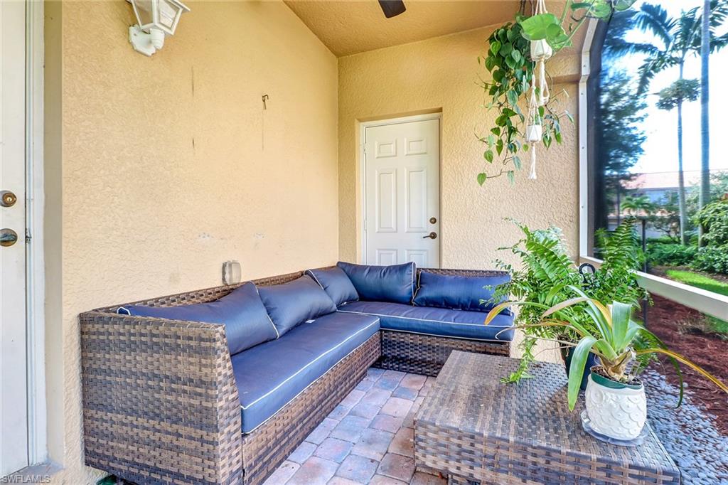 COLONNADE AT FORUM - Residential