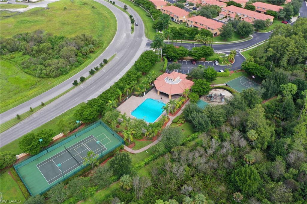 COLONNADE AT FORUM - Residential