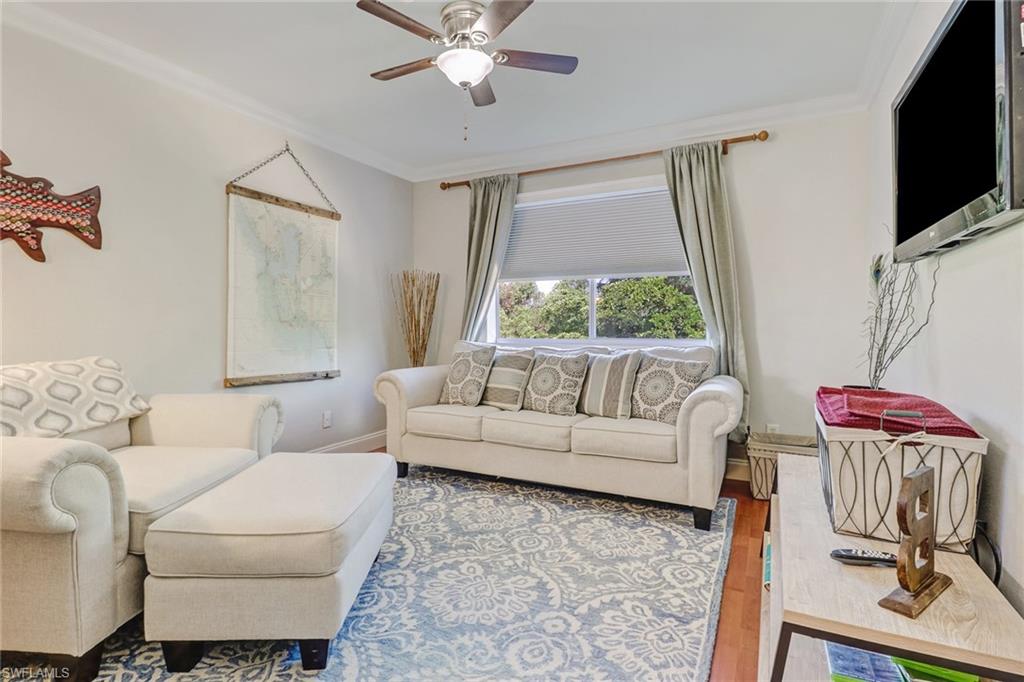 COLONNADE AT FORUM - Residential