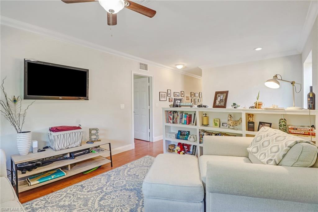 COLONNADE AT FORUM - Residential