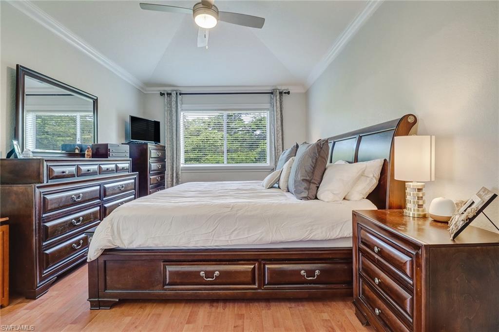 COLONNADE AT FORUM - Residential