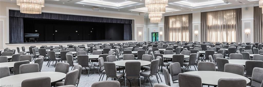 VALENCIA TRAILS - Residential