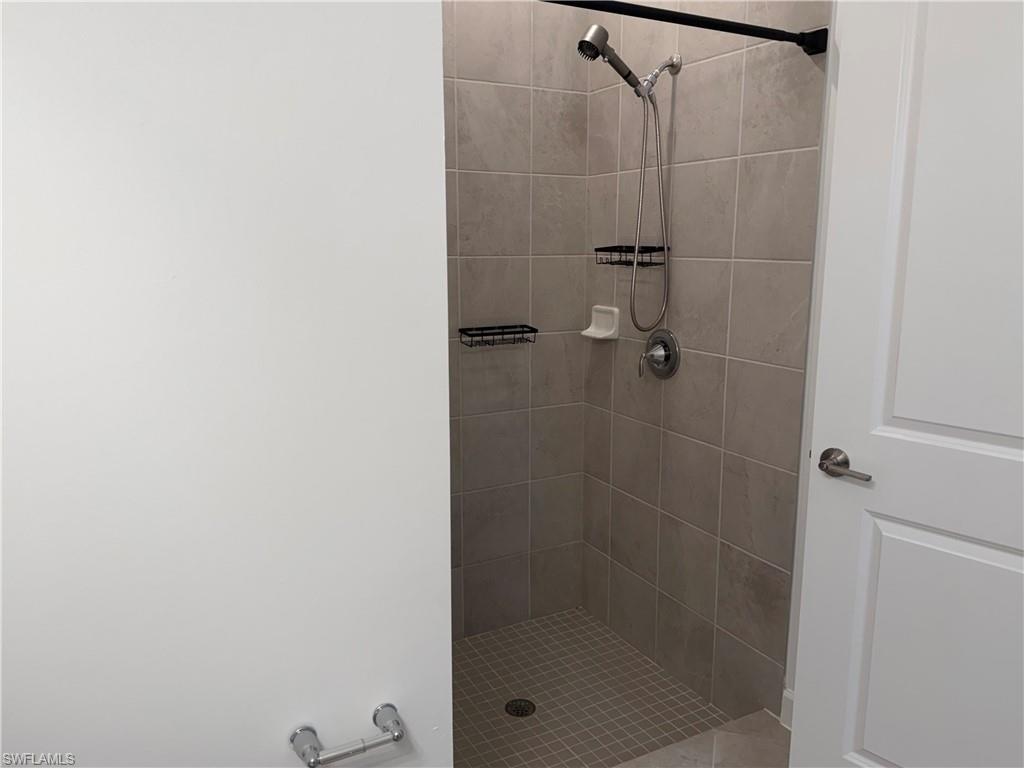 IBIS LANDING - Residential