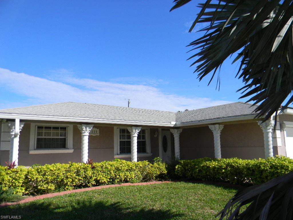 CAPE CORAL - Residential